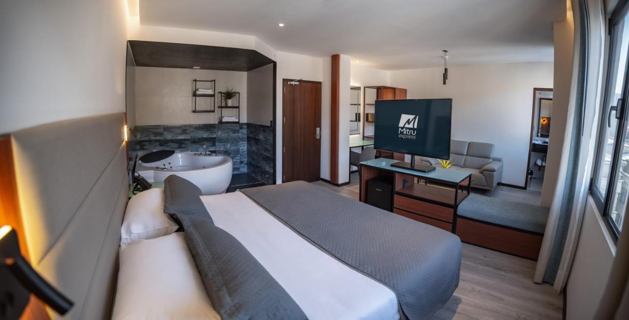Mitru Express Hotel لاباز المظهر الخارجي الصورة